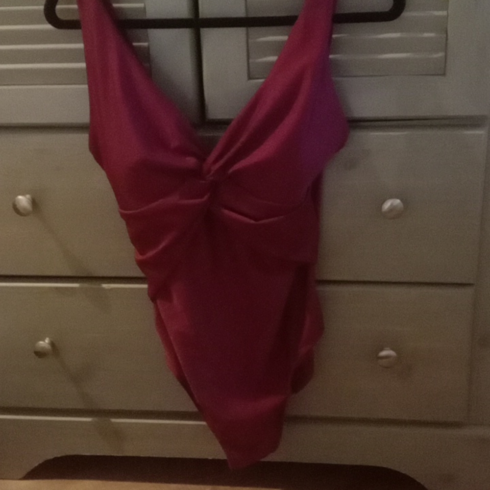 Bathing suit 1 piece
